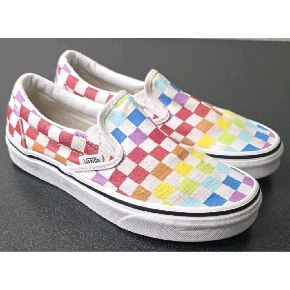 Vans Classic Slip-On Checkerboard Unisex Youth M4 W5.5 Rainbow Check Sneaker